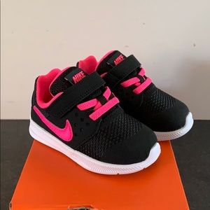Brand New Childrens Nike Downshifter 7 (TDV) Shoes